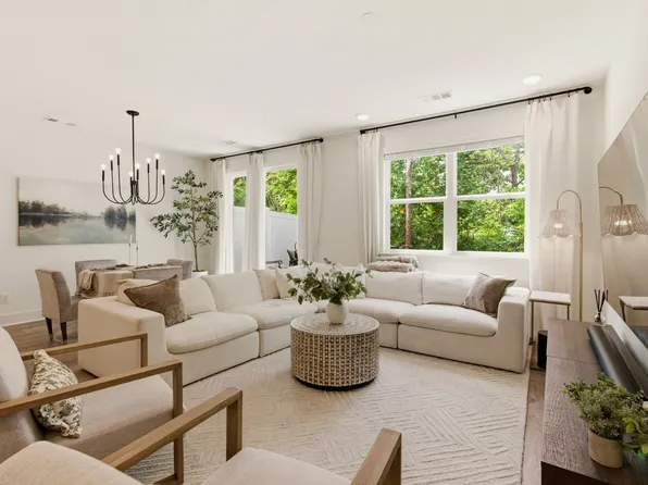 6006 Mill Tree Ct, Nashville, TN 37221