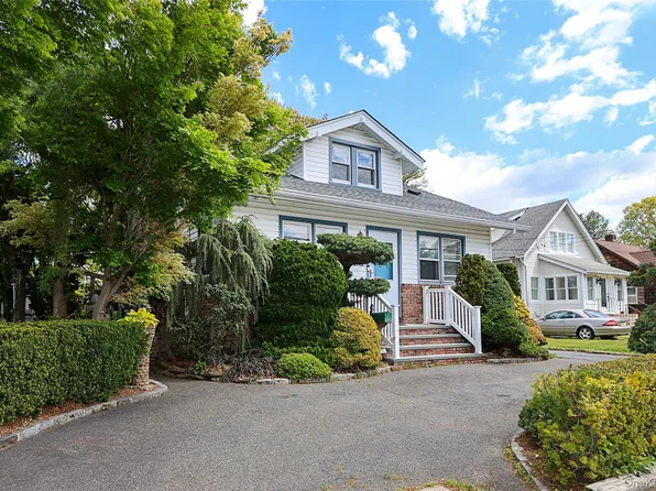 515 Elm Street, West Hempstead, NY 11552