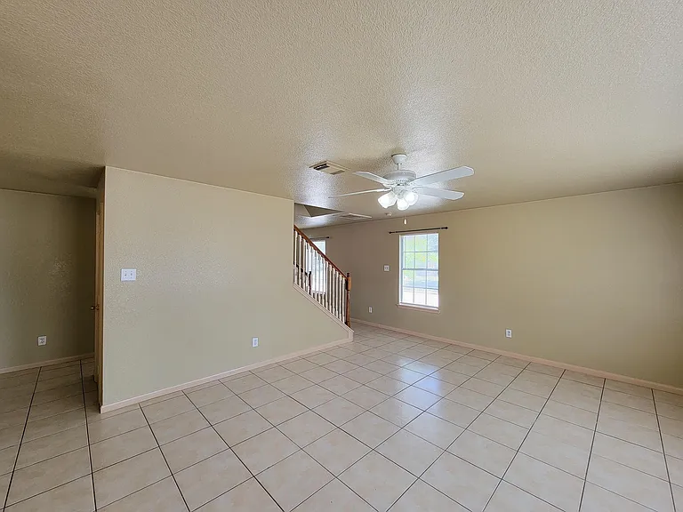 21807 Aspen Mist Ln — Photo 10