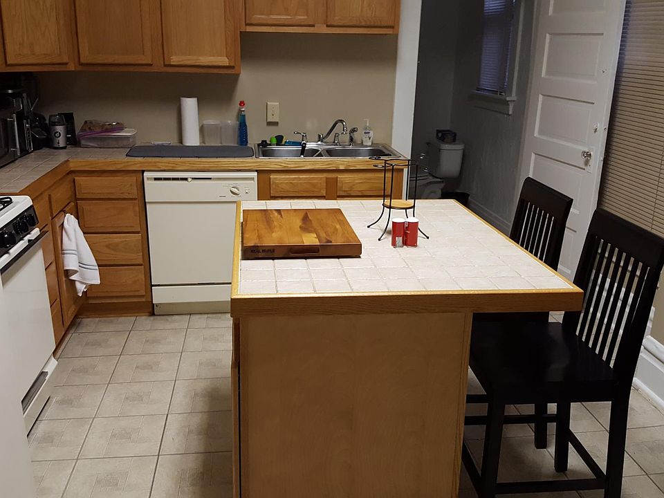 2nd image of 266 Buttles Ave