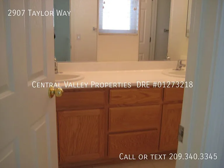 2907 Taylor Way — Photo 18
