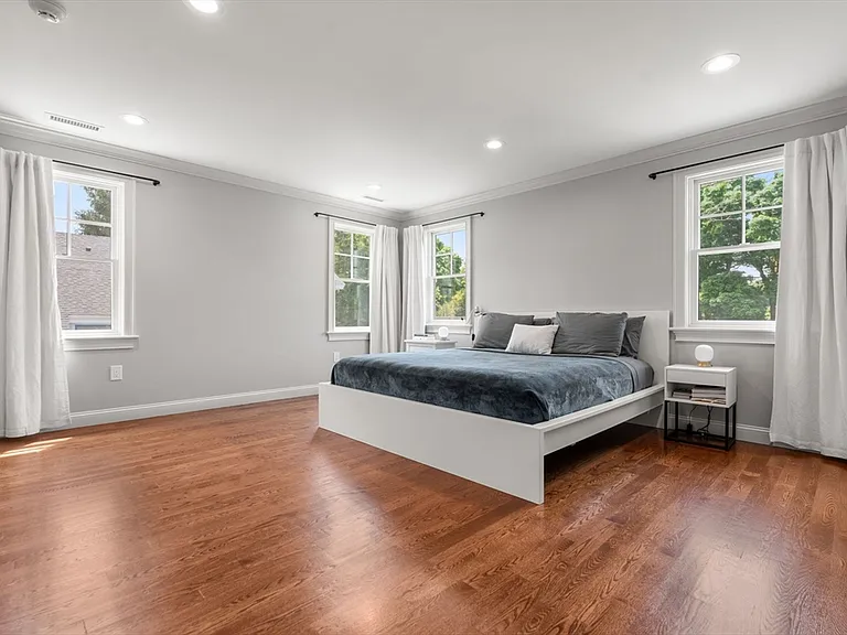 78 Waban Park #78 — Photo 7