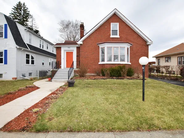 1938 S 9th Ave, Maywood, IL 60153