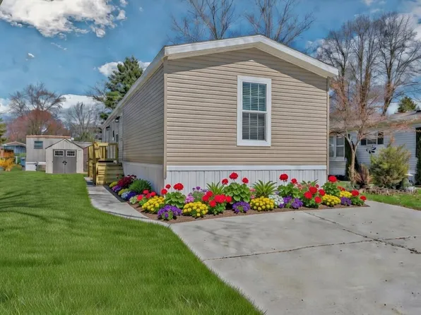 23648 Glenita #110, Warren, MI 48091