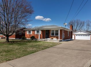 5207 Woodhill Ln, Louisville, KY 40219