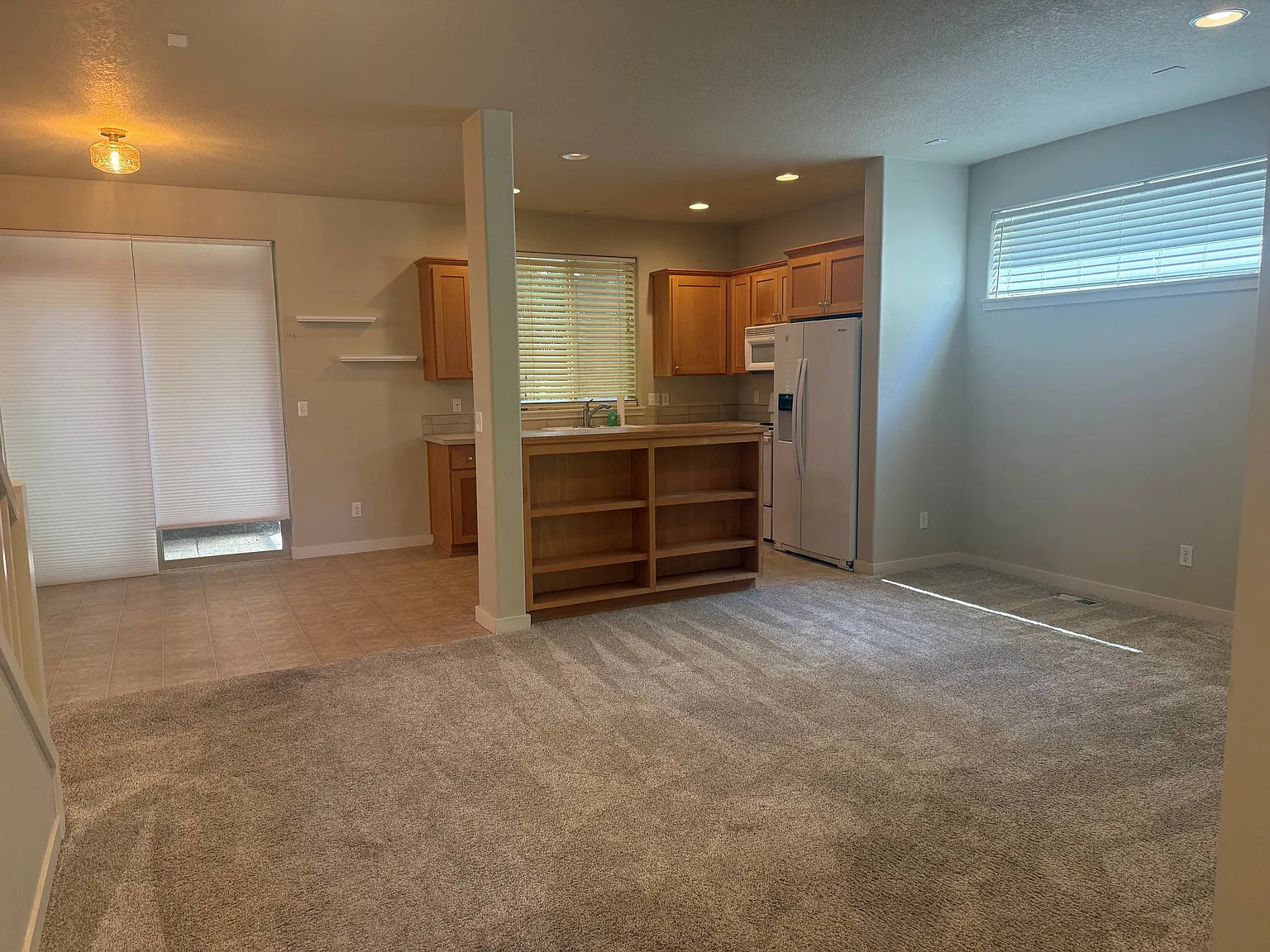 3 bed, 2.5 bath, 1543 sqft, $2,800 — Photo 2