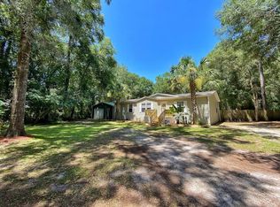 8031 NW 173rd Pl, Fanning Springs, FL 32693