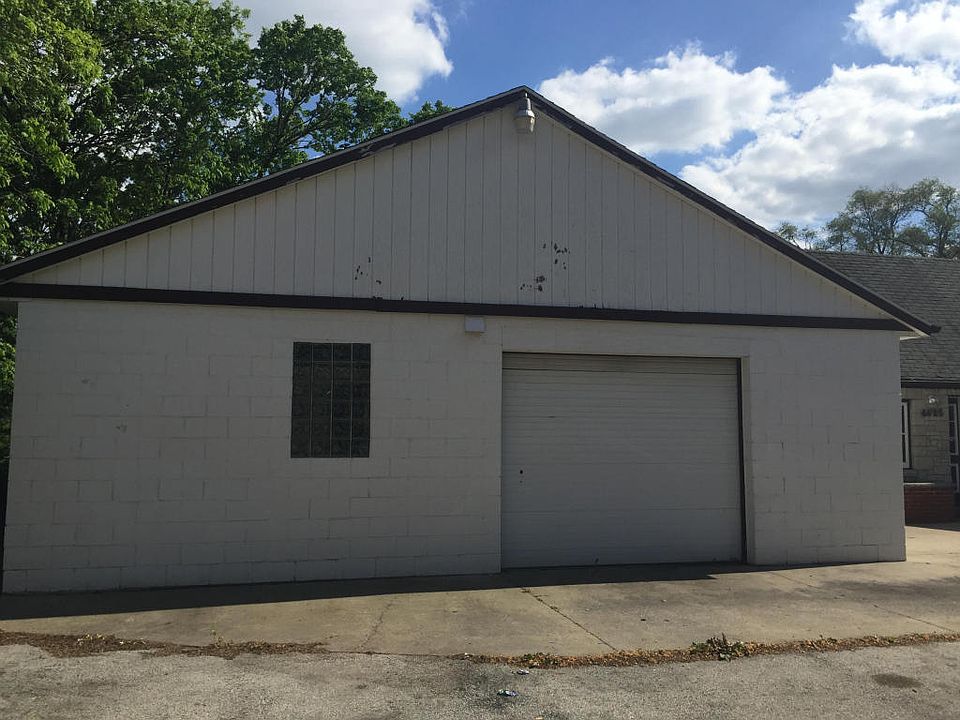 2nd image of 4625 W Mill Rd