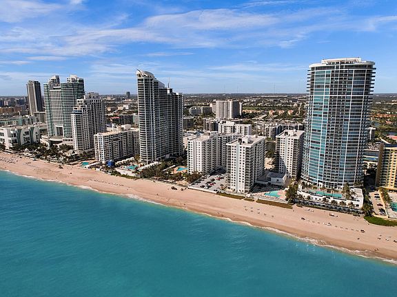 4th image of 3001 S Ocean Drive #925