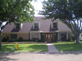 205 Skycrest St, Borger, TX 79007