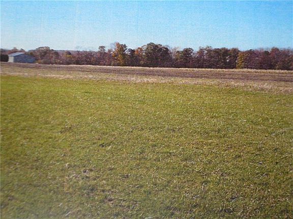 You have the potential to select a wooded or cleared part of this 56.9 acres for your homesite.