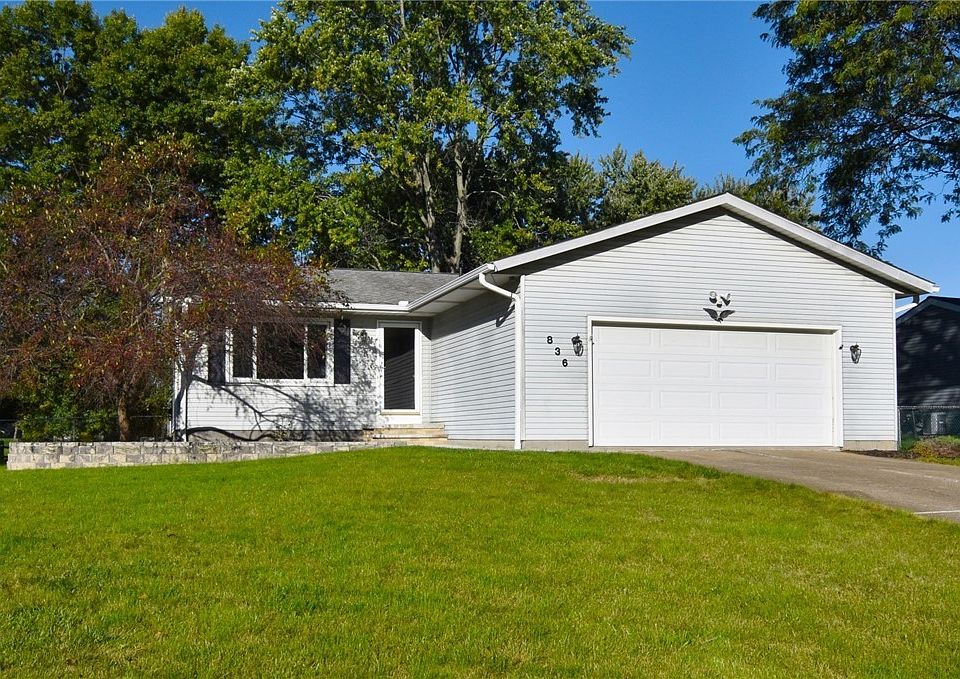 1st image of 836 Westminister Dr