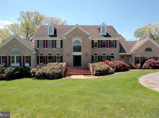 17 Brian Daniel Ct, Reisterstown, MD