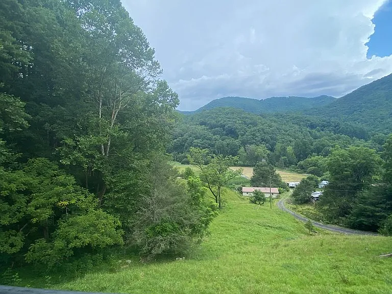 210 Triple Fork Rd — Photo 19