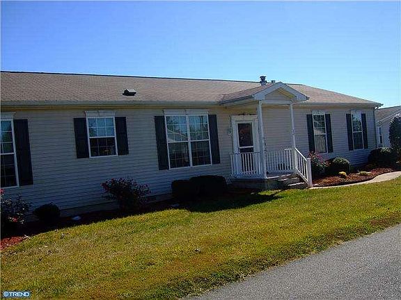 2nd image of 22 Whitby Ln