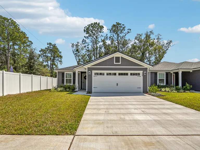 Cedar Creek Estates — Photo 2