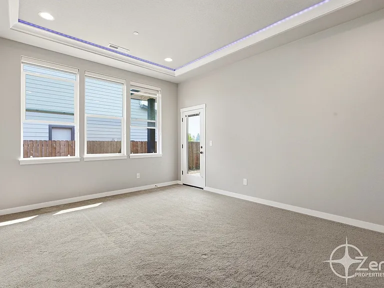 2225 NE 82nd St — Photo 32