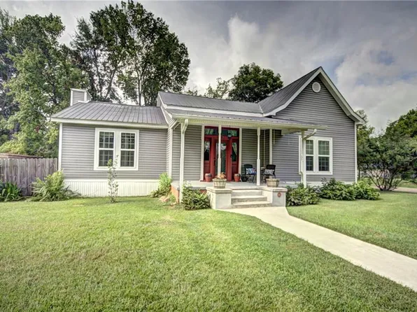 201 Henry Ave, Natchitoches, LA 71457