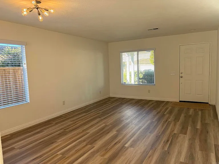 367 Rimhurst Ct #367 — Photo 31