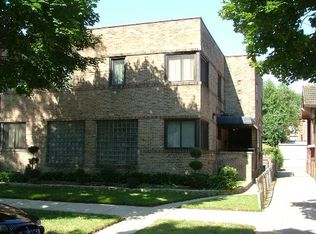 6826 S Chappel Ave, Chicago, IL 60649