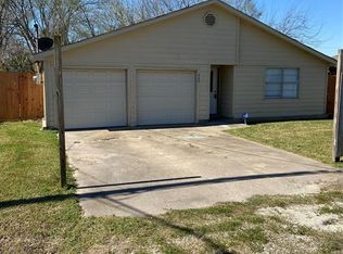 4304 18th St, Bacliff, TX 77518