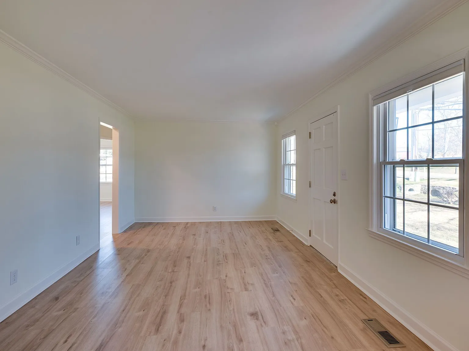 534 Wanda Drive - 1 — Photo 3