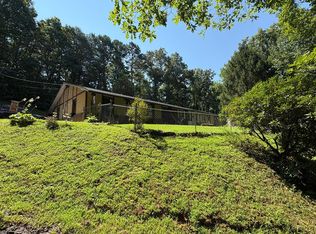 231 Luftee Hills Rd, Whittier, NC 28789