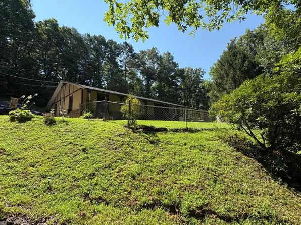 231 Luftee Hills Rd, Whittier, NC 28789