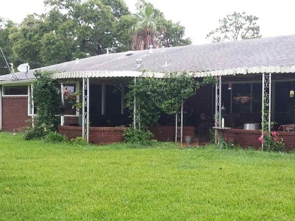 2nd image of 1317 Horseshoe Dr