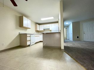 5702 NE Prescott St #33, Portland, OR 97218