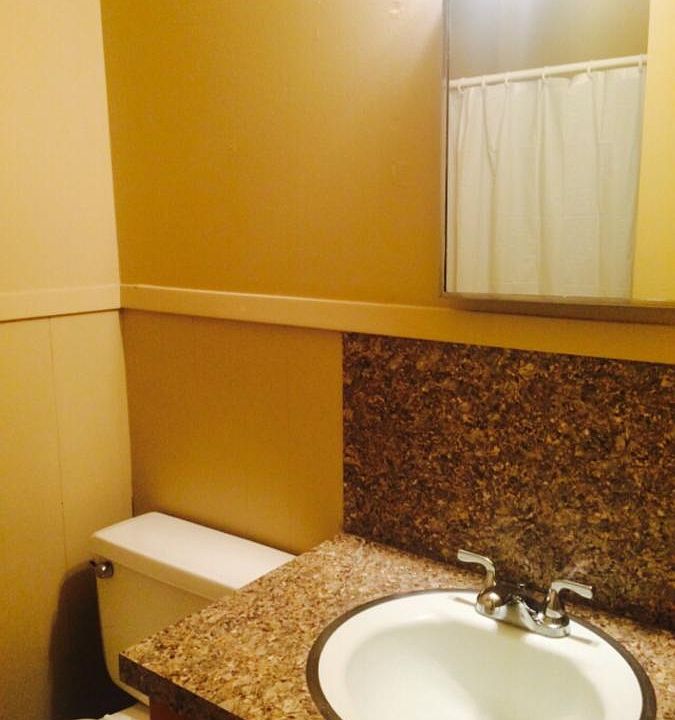 2nd image of 3021 Parkway Dr APT 8