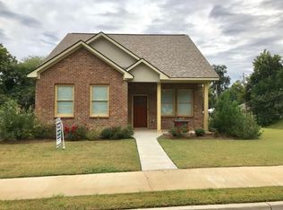 714 N Wall St, Natchez, MS 39120