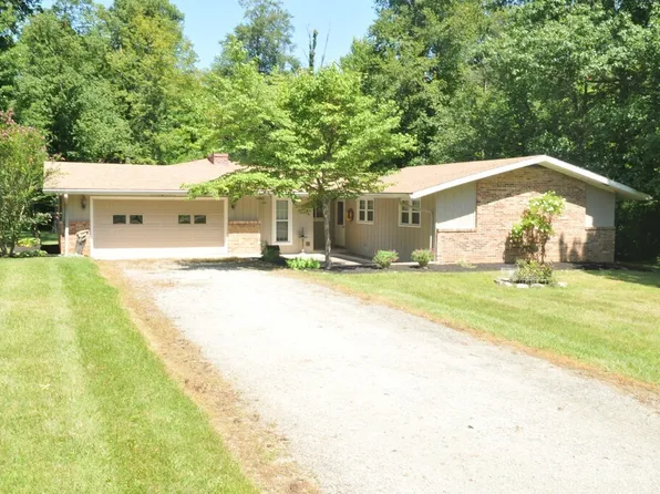 118 E Wildwood Dr, Springport, IN 47386