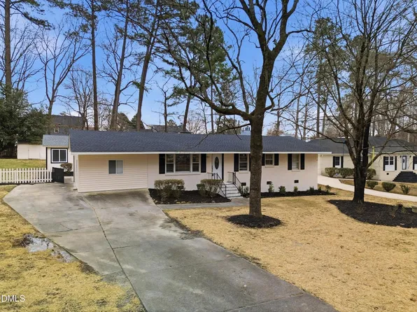 208 Lynnwood Estates Dr, Knightdale, NC 27545