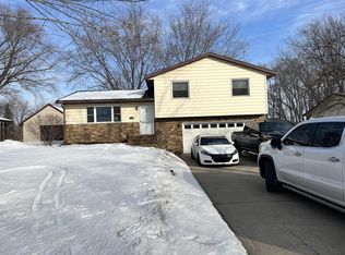 1371 County Road Ss APT C, Onalaska, WI 54650