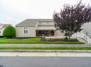 8900 Monmouth Ave, Margate, NJ 08402