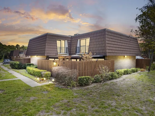 5674 SE Riverboat Drive #131, Stuart, FL 34997