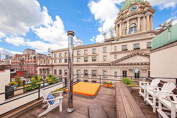 1st image of 4 Centre Market Pl #1