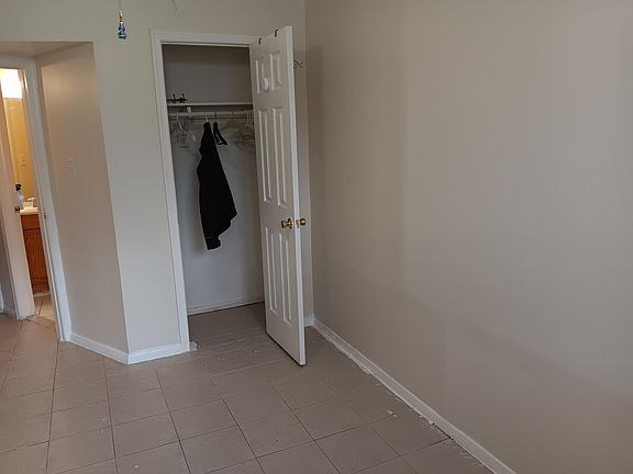 2nd image of 200 Lake Ave #1