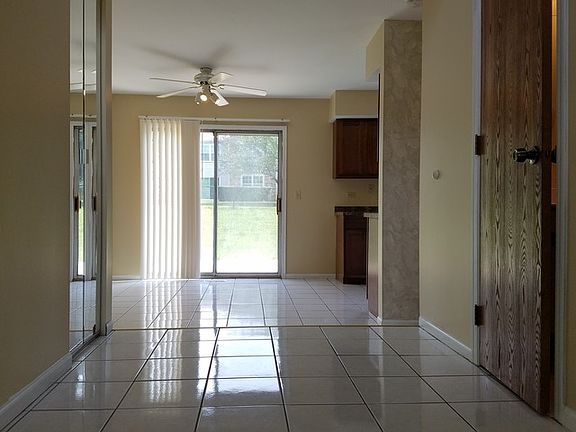 4th image of 134 Red Cedar Dr