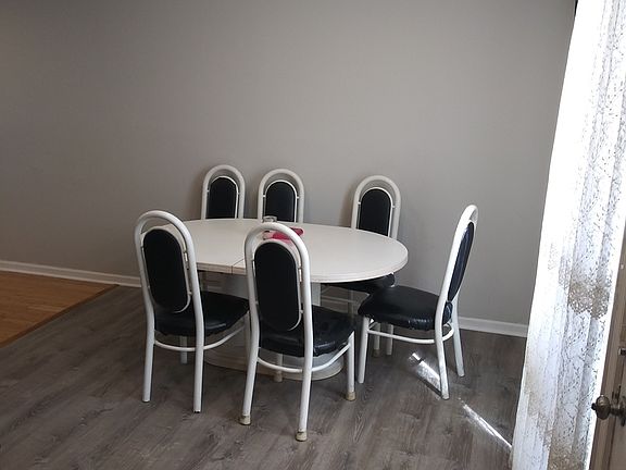 5th image of 1841 Pine Ct