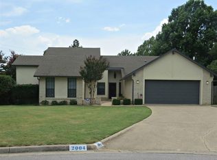 2004 Jamestown Ct, Ardmore, OK 73401