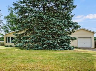 69651 S Nottawa Rd, Sturgis, MI 49091