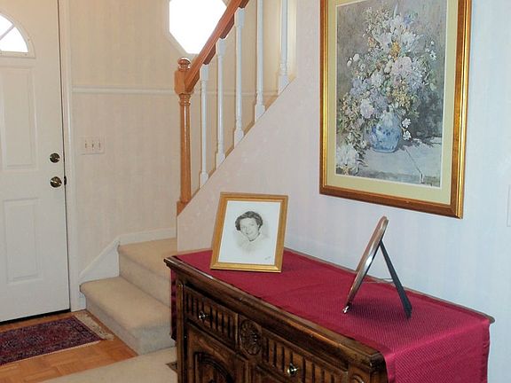 3rd image of 3444 Hamilton Place Dr