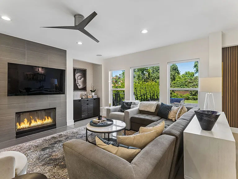 3926 Vailwood Dr — Photo 14