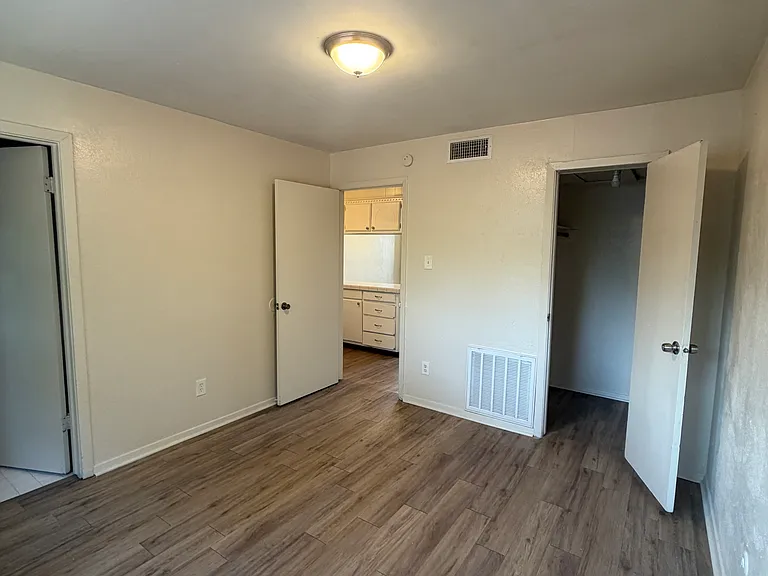 813 Page Ave — Photo 12