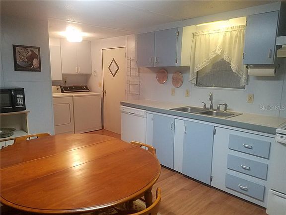 5th image of 1601 Highway 441 SE #138