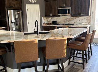 14783 Coolglen Dr, Helendale, CA 92342