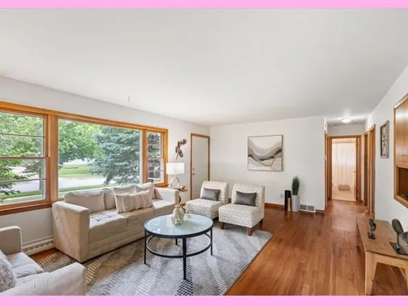 3653 Sussex Ln, Madison, WI 53714