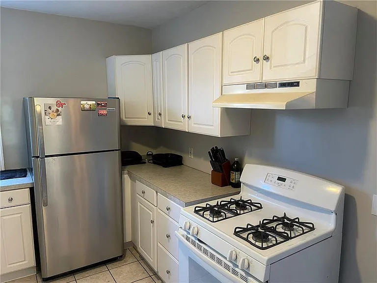 64-66 Harvard St #1 — Photo 13